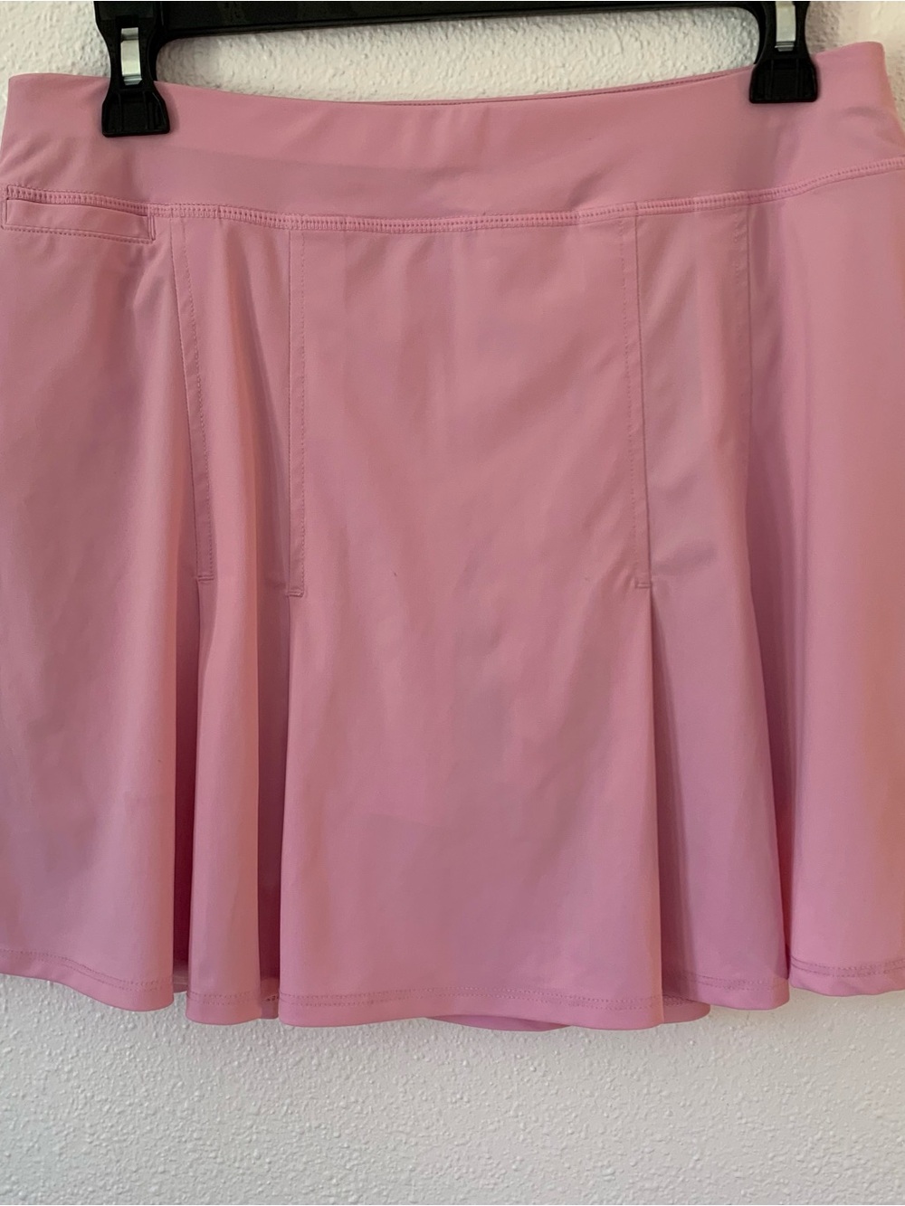 Skechers GO GOLF Pleated Skort in Petal Pink - Size Medium / 8
